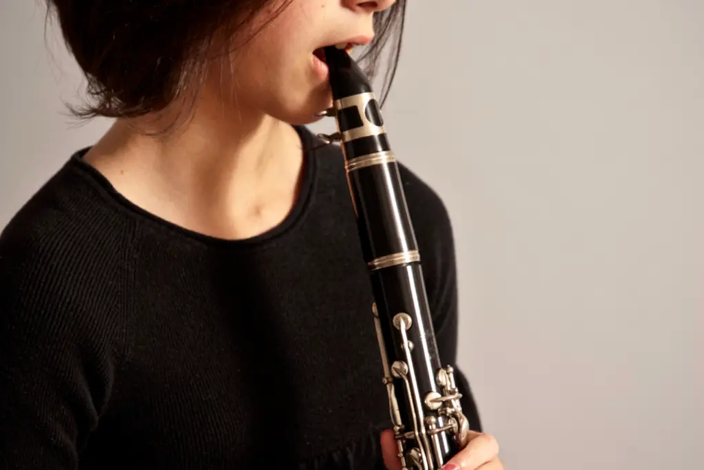 Who is famous for playing the clarinet